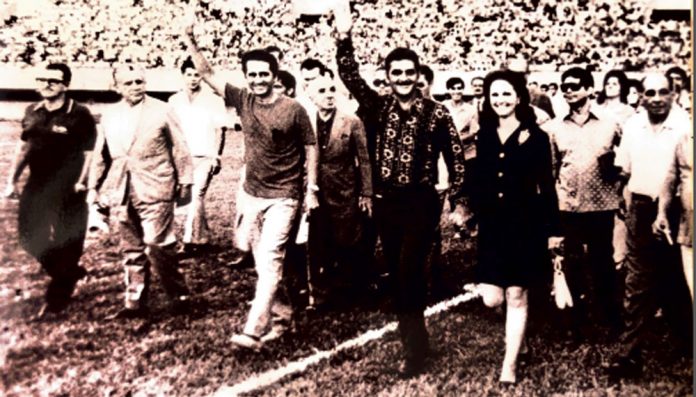 Inauguração do Estádio Morenão em 1971
